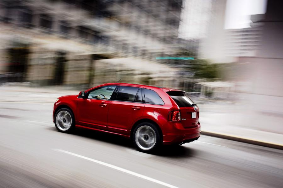  Ford Edge Sport 2011 года  (фото 42 из 65)
